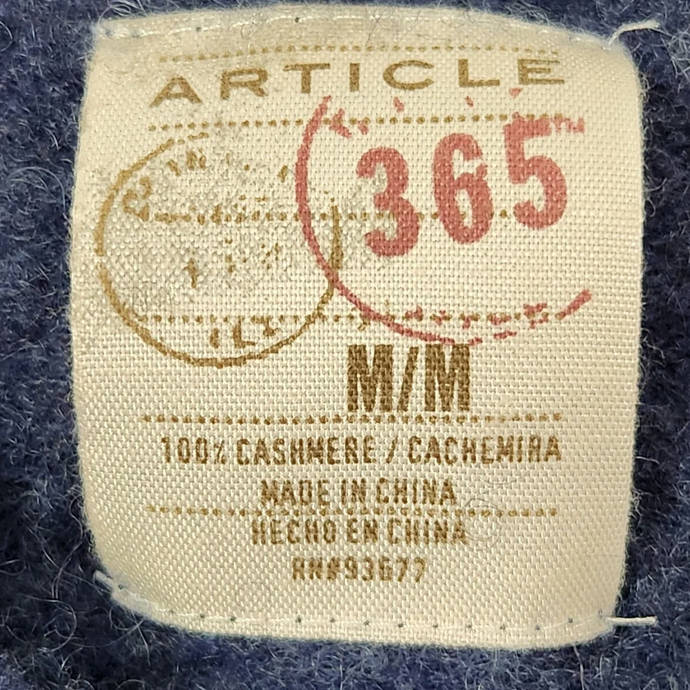 Article 365 Navy Cashmere Sweater Medium - Picture 5 of 6